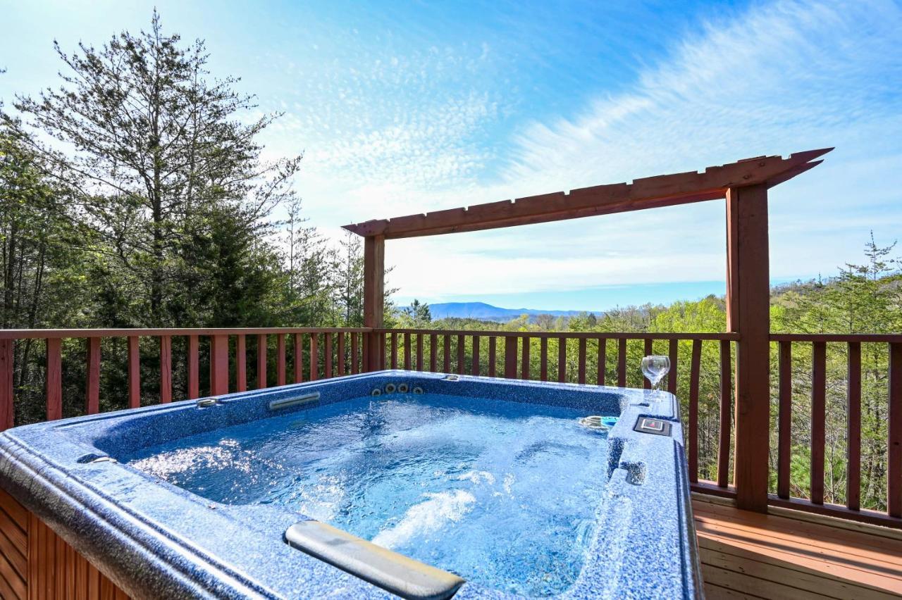 Private Mountain Cabin, Hot Tub Escape In The Smokies, With The View Sevierville Εξωτερικό φωτογραφία