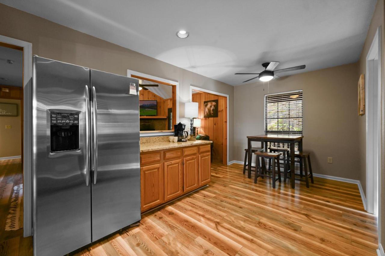 Private Mountain Cabin, Hot Tub Escape In The Smokies, With The View Sevierville Εξωτερικό φωτογραφία