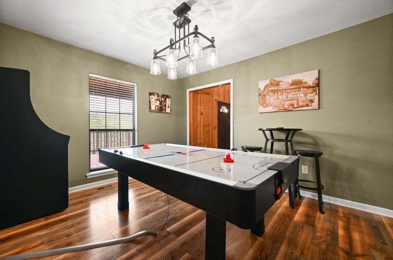 Private Mountain Cabin, Hot Tub Escape In The Smokies, With The View Sevierville Εξωτερικό φωτογραφία