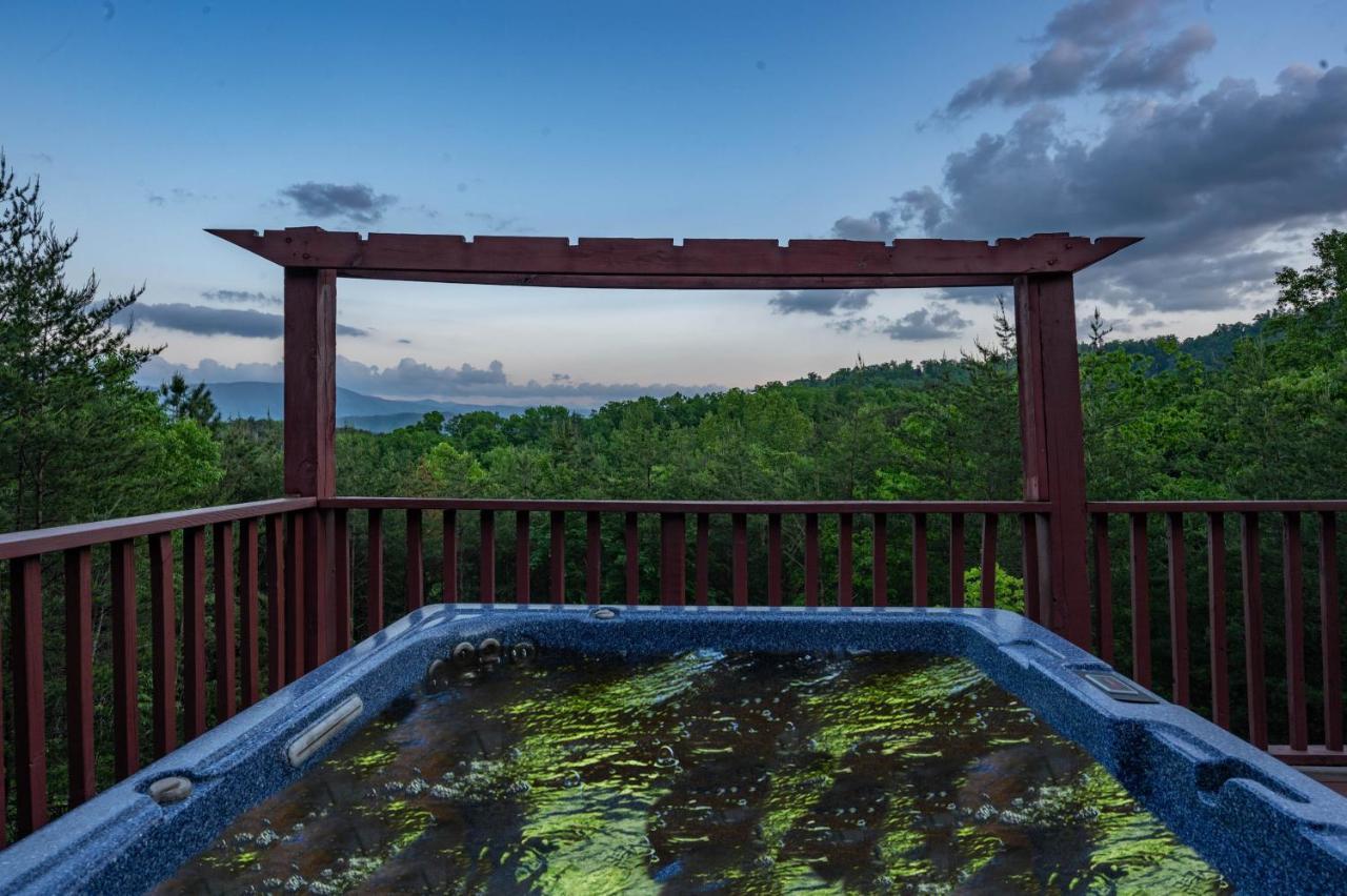 Private Mountain Cabin, Hot Tub Escape In The Smokies, With The View Sevierville Εξωτερικό φωτογραφία